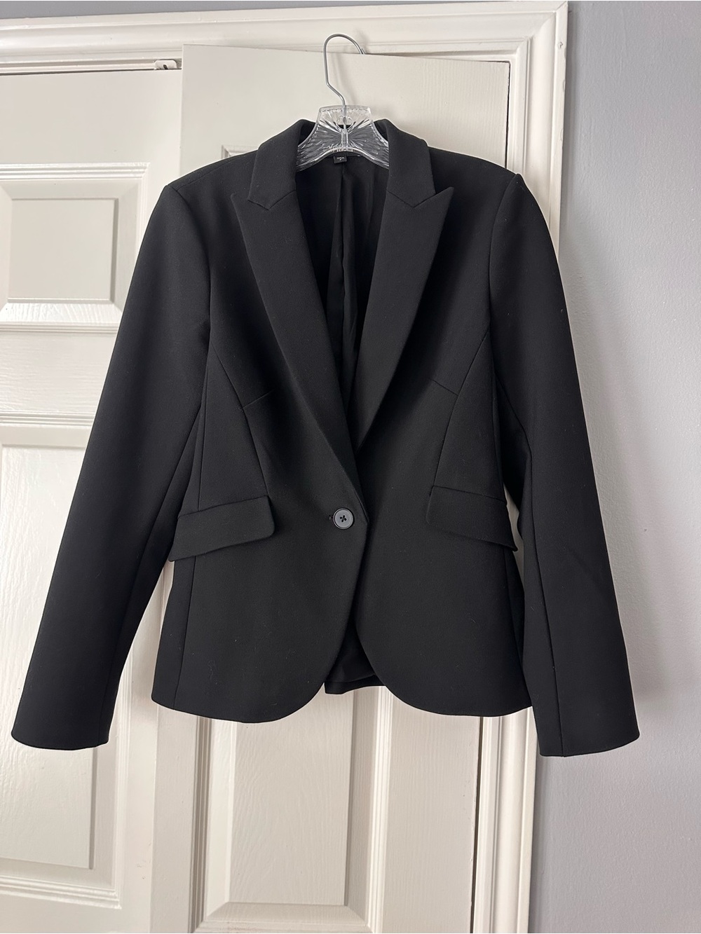 Express Black Single-Button Tailored Blazer Size 6